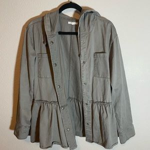 Maurices, green button down jacket, light weight, babydoll style, size L
